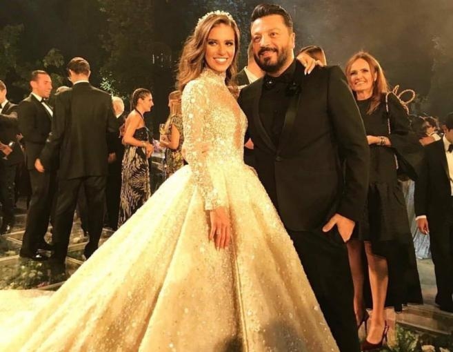 بالصور: فستان لارا اسكندر في زفافها من توقيع زهير مراد وهكذا بدَتْ