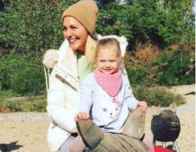 بالصورة: مريم أوزرلي وابنتها تدهشان الجميع مجدداً