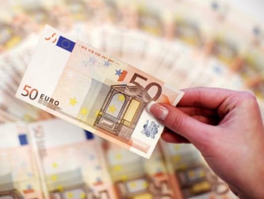 Economy bets push euro up for a fifth day