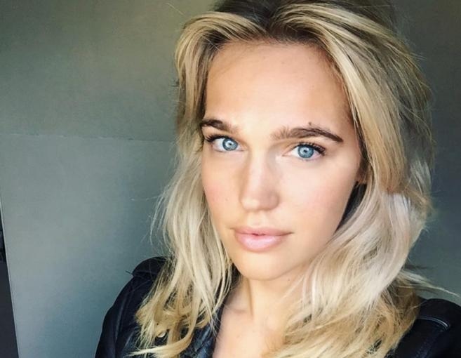 بالصور: حبيب مريم أوزرلي السابق يواعد شبيهتها الهولندية