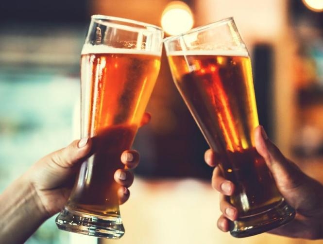 The Surprising Effect Drinking Has on Your Ability to Learn a Language