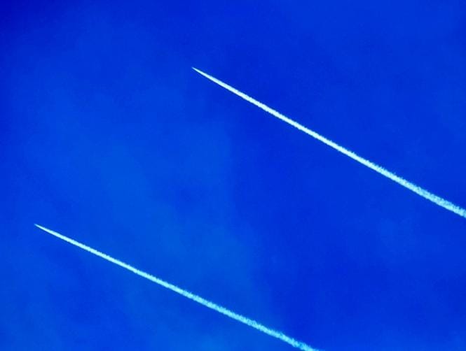 طيران حربي إسرائيلي فوق جزين