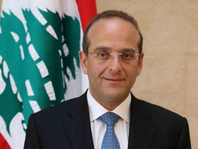 وزير الاقتصاد: لا خوف على الليرة والوضع مستقر