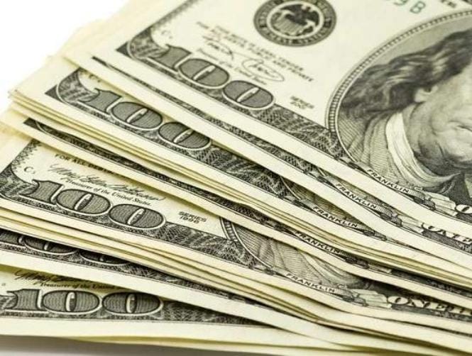 طهران: سنلغي الدولار من تعاملاتنا التجارية