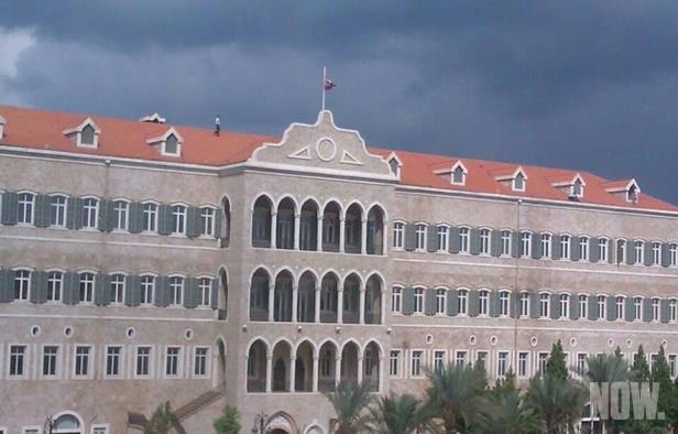 بعد "الإستقالة"... ما مصير هذه المشاريع؟