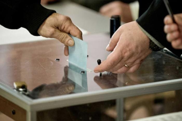 هل "تطيّر" استقالة الحريري الإنتخابات النيابية؟