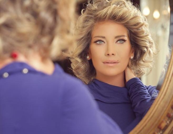 بالصور والأسماء: نجمات تخطّين الأربعين... ولكن؟