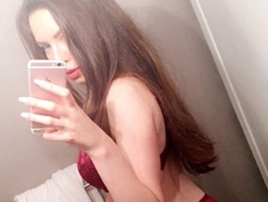 Teenage Model 'Sells Virginity' Online for £2m to Abu Dhabi Businessman