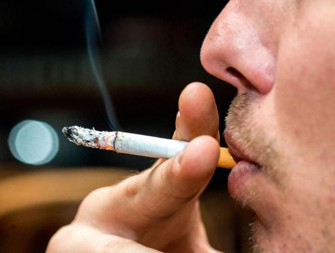 Study of Twins Shows the Effect Smoking Has on Your Appearance