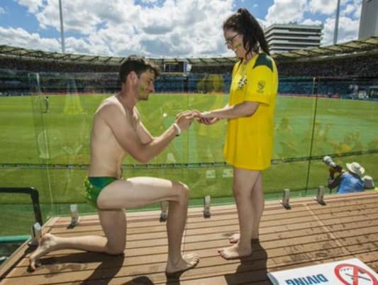 People Think This Is the Most Australian Marriage Proposal Ever