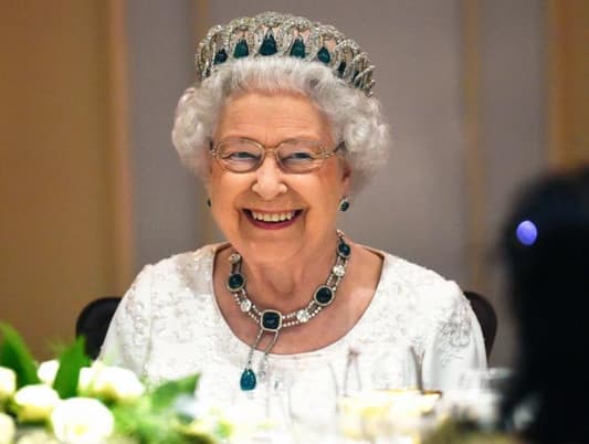 This Is What the Queen Eats for Lunch