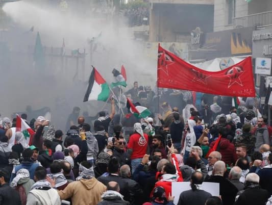 Lebanese Security Forces Fire Tear Gas in Protest near U.S. Embassy