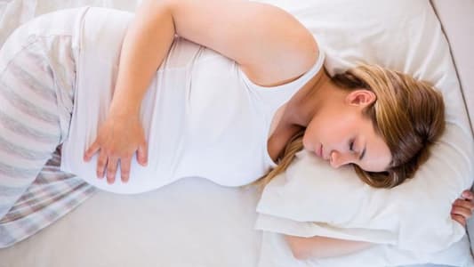 للحامل: حذار النوم على ظهرك!