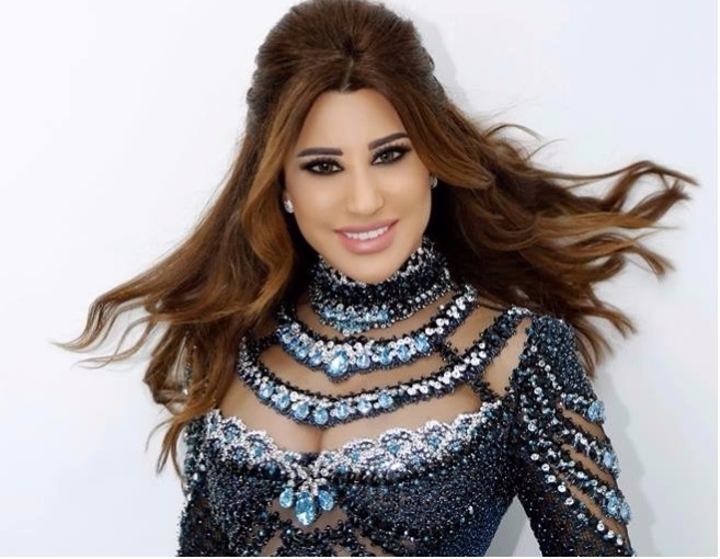 بالصور: نجوى كرم بإطلالتها "الأجرأ"