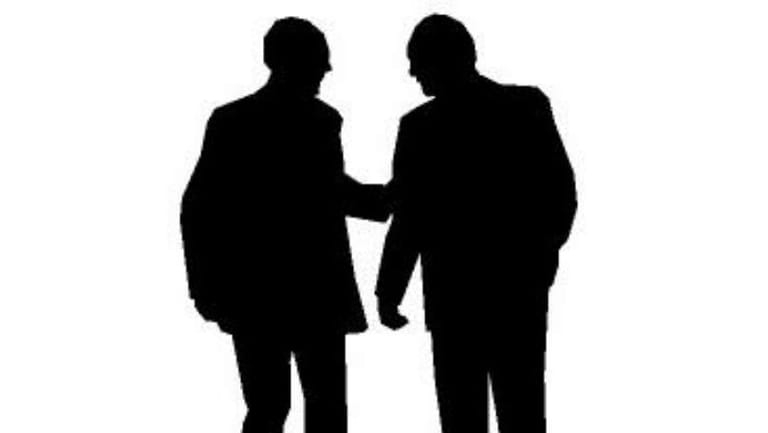 تحالفات جديدة ومفاجآت في الأسابيع المقبلة