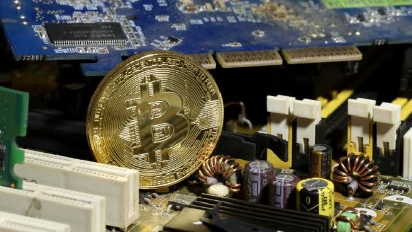 French finance minister calls for bitcoin regulation debate at G20