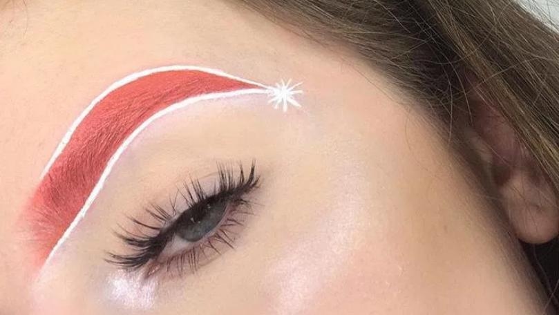 Santa Hat Eyebrows Are the Latest Christmas Beauty Trend 