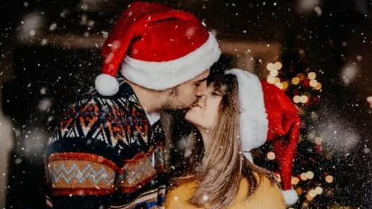The Christmas Dating Trend We Have All Experienced at Some Point