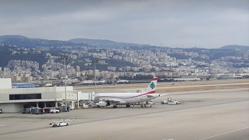 Tourism Ministry office at Beirut Airport welcomes arriving guests with roses on Christmas occasion