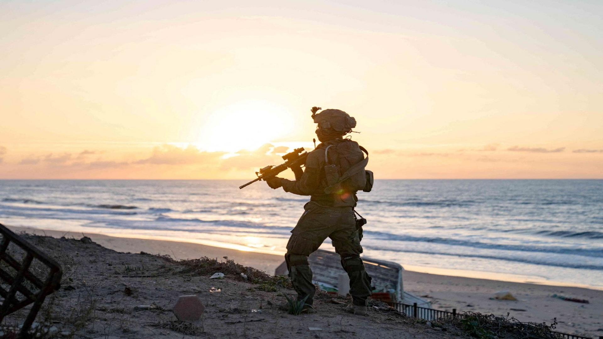 US to Send 20,000 Assault Rifles to Israel After Biden's Delay