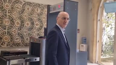 بالفيديو... الحجار لـmtv: "نحنا بدنا ناخد الـ ok من الحزب؟"