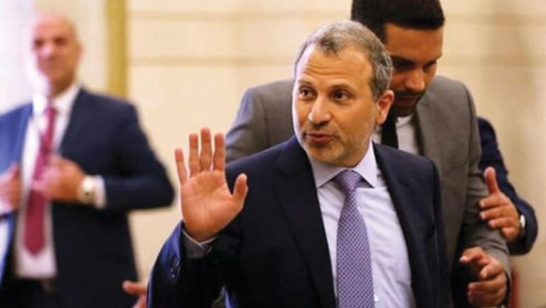 باسيل يستعين بعون لتعويم تحالفه مع "الحزب"