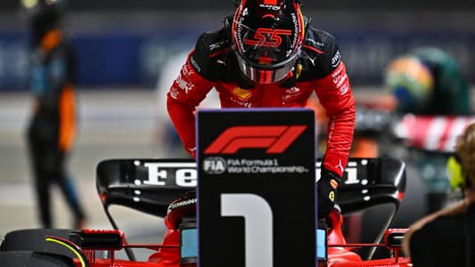 Carlos Sainz on Singapore GP pole after Verstappen out in Q2