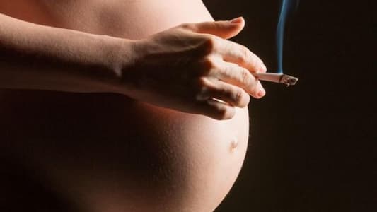 إحذري التدخين أثناء الحمل