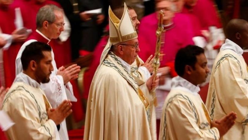 Pope, in year-end message, says 2017 was marred by war and lies