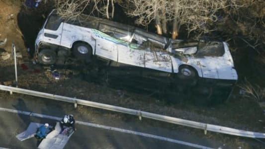 25 قتيلا جراء سقوط حافلة