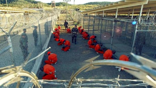 معتقلون في غوانتانامو يقاضون ترامب