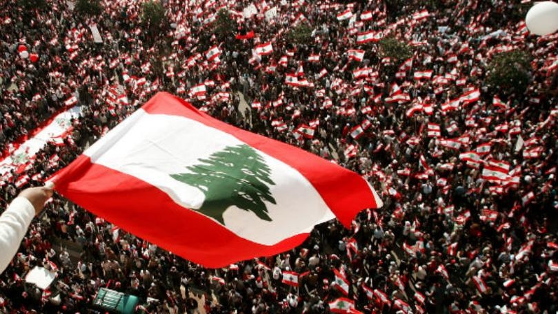 هل تعيد السعودية لملمة صفوف 14 آذار؟