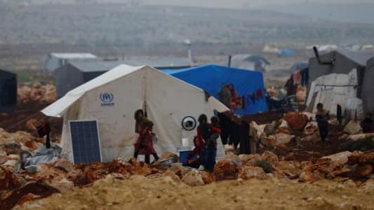 Syrians Displaced by Idlib Assault Take Shelter Near Turkey