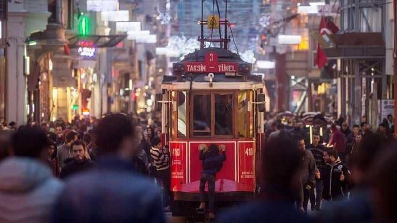 مريم أوزرلي تعود إلى حبيبها للمرّة الثانية... الزواج قريب؟ 