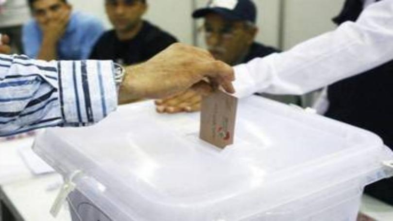 بالصورة: الظهور الأول للفنان العربيّ بعد خروجه من السجن