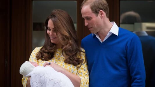 Photo: Pregnant Kate Meets Midwife Who Helped Deliver Baby Charlotte