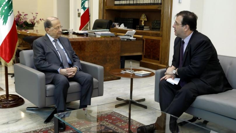 بالصورة: هكذا سقطت شيرين على المسرح