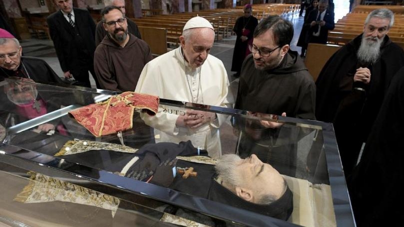 Pope pays tribute to mystic monk said to have wrestled with the Devil