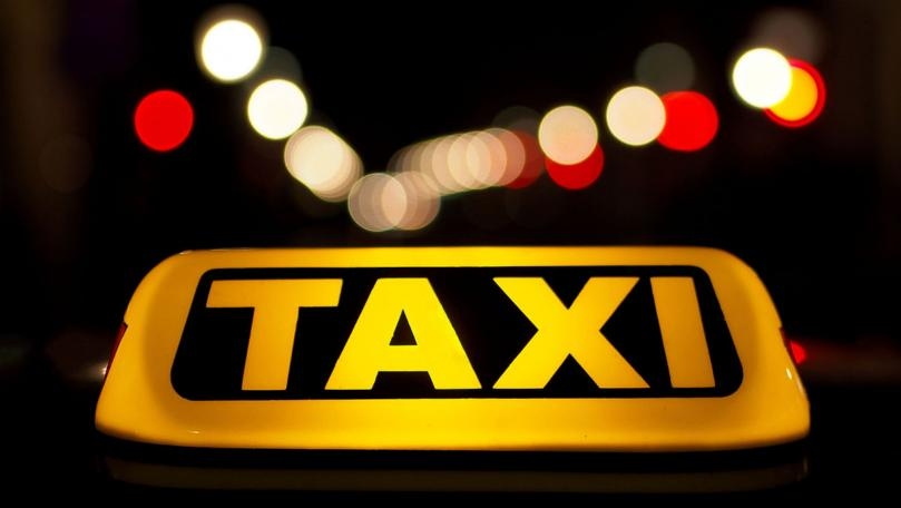 Istanbul taxi drivers go to court to seek shutdown of Uber