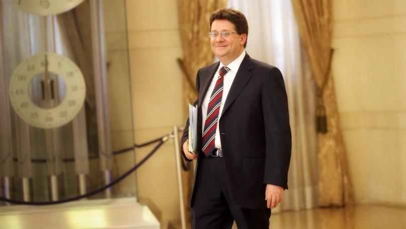 كنعان على جبهتين... في توقيت واحد!