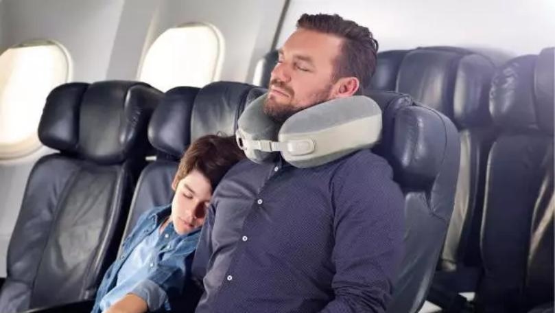 Top Tips for Surviving a Long-Haul Flight