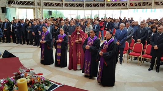 Rahi officiates over Good Friday Mass in Bkerki