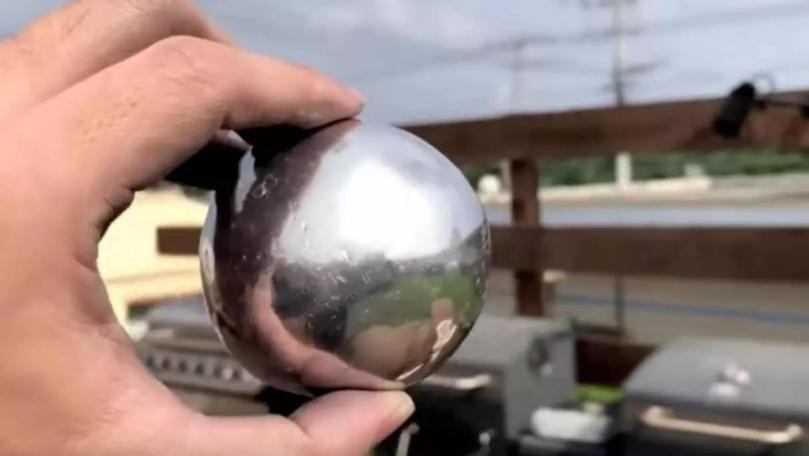 People Are Turning Foil into Perfect Metal Balls and It's Immensely Satisfying
