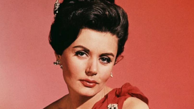 First James Bond Girl Eunice Gayson Dies Aged 90