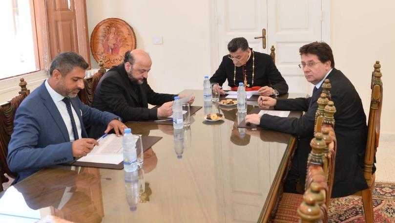 ما حقيقة إصابة الفنانة العربية بالسرطان؟