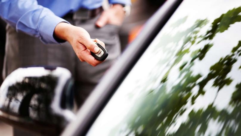 Here's Why You Should Probably Wrap Your Car Keys In Tin Foil