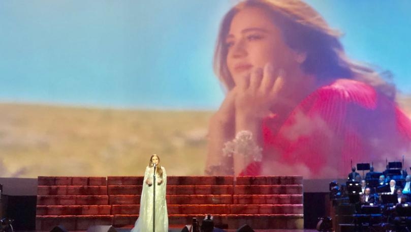 أثيوبية فارّة من منزل مخدوميها وبحوزتها 10 آلاف دولار