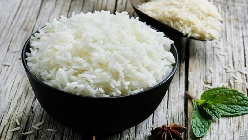 This Cooking Trick Cuts Rice Calories in Half