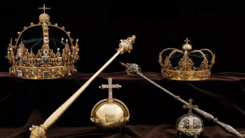 Swedish Crown Jewels Stolen by Thieves Who Fled Scene by Motorboat