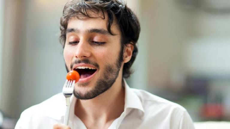 كيف يؤثر نظامك الغذائي على مزاجك؟